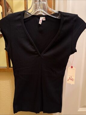Joie Black Fine Ribbed V-Neck Cap Sleeve Soft Slim Tee Small NEW